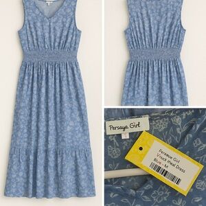 ✨ NWT Persaya Girl V-Neck Maxi Dress – Blue Floral, Size M (Tag Attached)